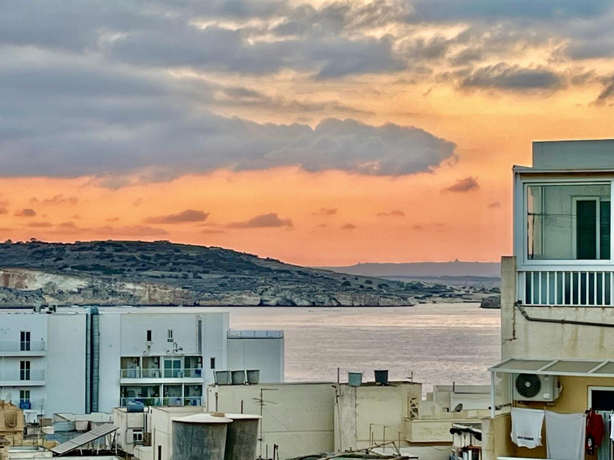 Spacious 2Br Penthouse With A Large Front-Terrace - Close To Bugibba Perched Beach San Pawl il-Baħar Eksteriør bilde